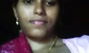 Vợ khiêu dâm video giữa một phụ nữ da phim sex gai xinh nhat ban moi nhat đen và trắng Cáp, ai muốn loại bỏ nó đúng. Loại cạo, thẳng black.