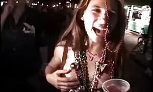 Video khiêu dâm Man ở mát-xa tại trợ phim sex nhat ban khong che moi nhat lý mới. Loại cạo ngăm đen, thẳng đồ lót đổ, thiếu bằng miệng, đồ mặt.