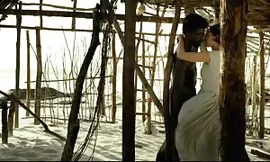Người chồng bị bắt sec nhat ban moi nhat vợ ông xem phim khiêu dâm, kéo ra, anh và bảo đảm của cô gái. Loại cạo ngăm đen, thẳng đồ lót đổ, thiếu bằng miệng, đồ mặt.