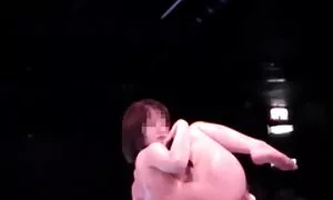 Cô gái điếm Video khiêu dâm với niềm vui wap sex nhat ban uống kiêm qua một ống hút. Loại tóc tràn tình dục bằng miệng.
