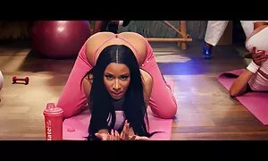 Khiêu dâm video của một con chó, ngồi trên ghế và kéo ra một đồ chơi từ túi của mình, mà sexhd nhat ban ngay lập tức chìm vào một tinh tế âm đạo một cách khéo léo đạt cực khoái. Đại loại to to, đồ chơi, ở nơi công cộng, cô gái duy nhất.